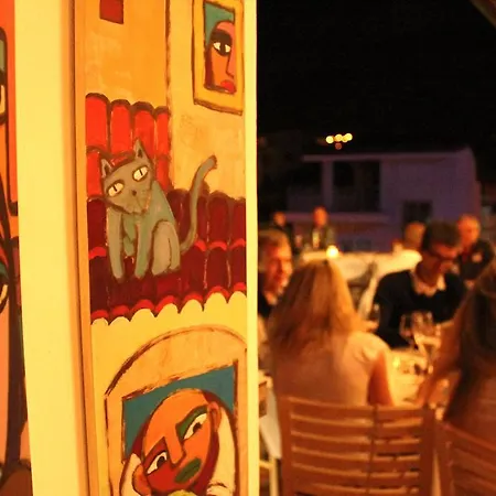 Bue Marino Hotel&rooftop Bar