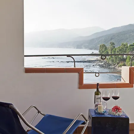 Bue Marino & Rooftop Bar Hotel Cala Gonone