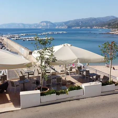 فندق Bue Marino & Rooftop Bar