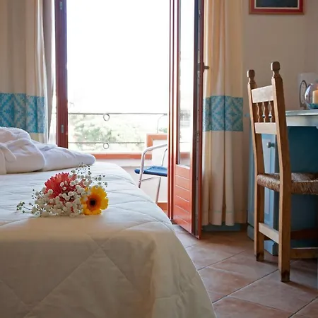 Bue Marino & Rooftop Bar カーラゴノネ