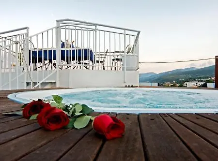 Bue Marino & Rooftop Bar 3*