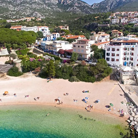 Bue Marino & Roof Lounge 3* Cala Gonone