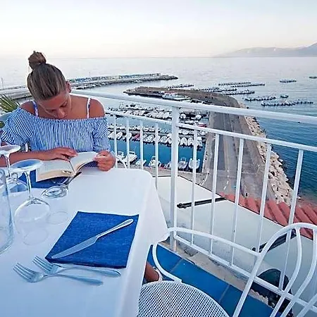 Hotel Bue Marino & Rooftop Bar Cala Gonone