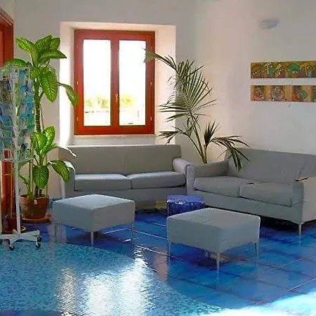 Bue Marino & Rooftop Bar Hotel