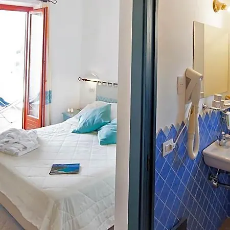 Hotel Bue Marino & Rooftop Bar 3*
