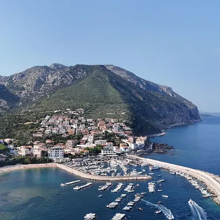 Hotel Bue Marino & Rooftop Bar
