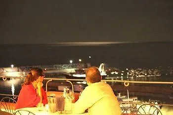 Bue Marino & Rooftop Bar 3*