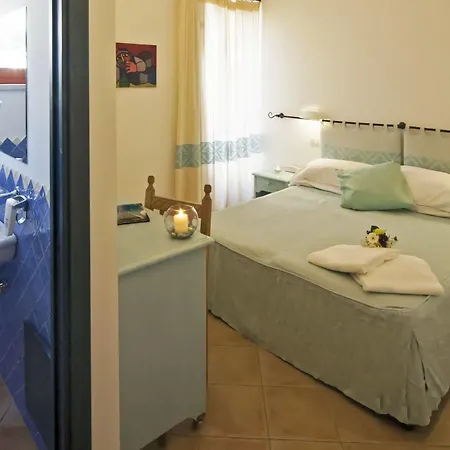 Bue Marino & Roof Lounge Hotel