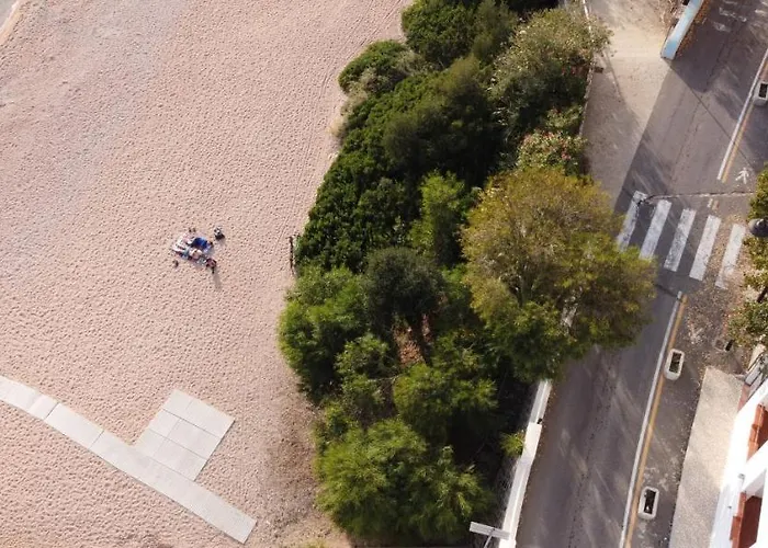 Bue Marino & Rooftop Bar Hotel 3*