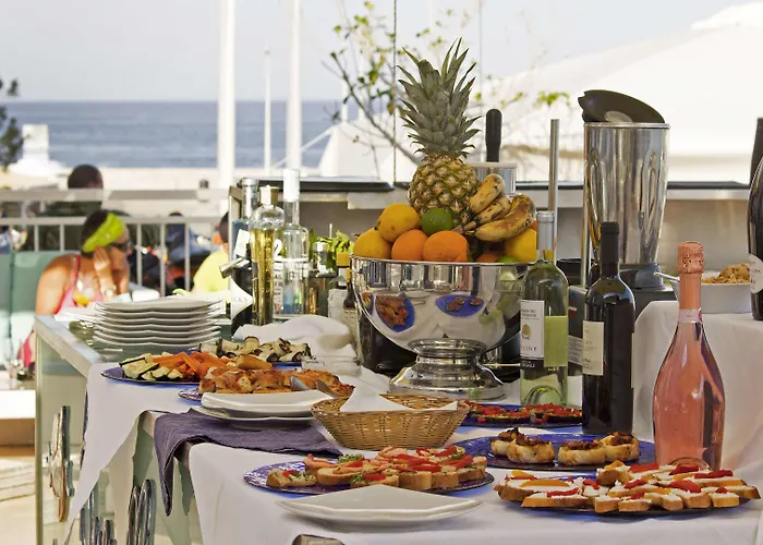 Hotel Bue Marino & Rooftop Bar Cala Gonone