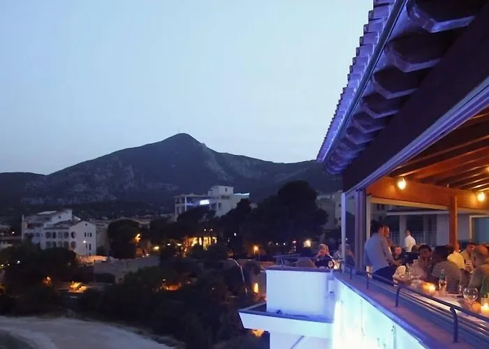 Hotel Bue Marino & Rooftop Bar